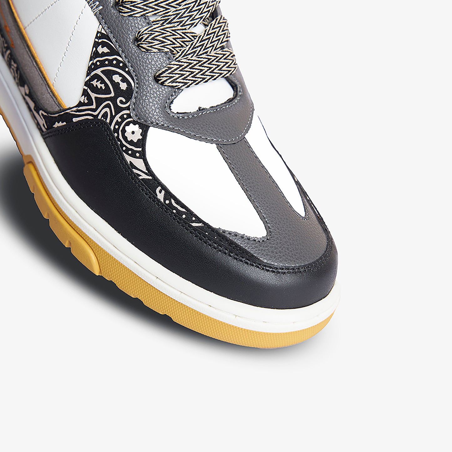 Bummai Mid Top Sneakers